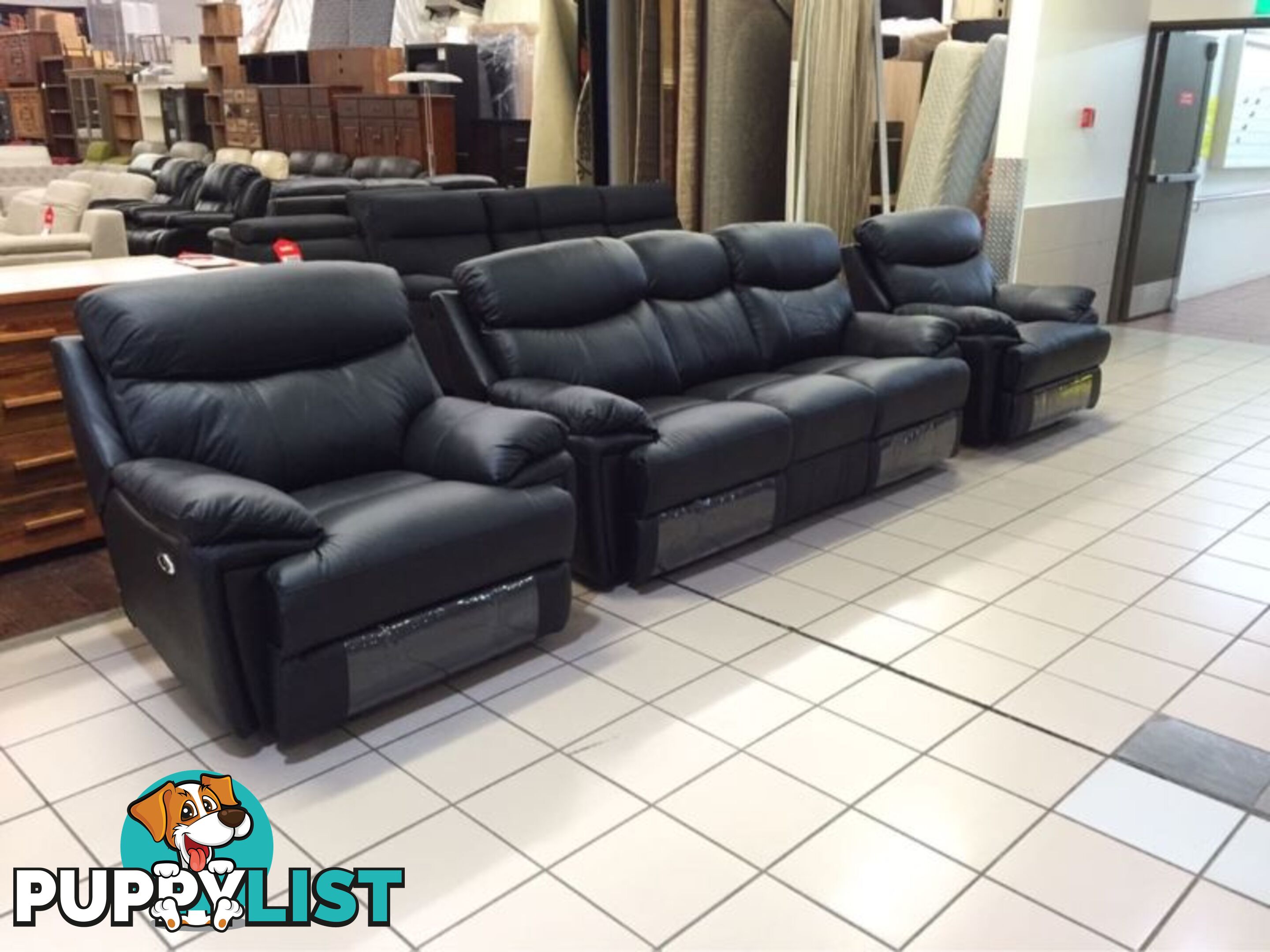 CLEARANCE GENUINE LEATHER 3 SEATER + 2 SINGLE RECLINERS (BLACK)