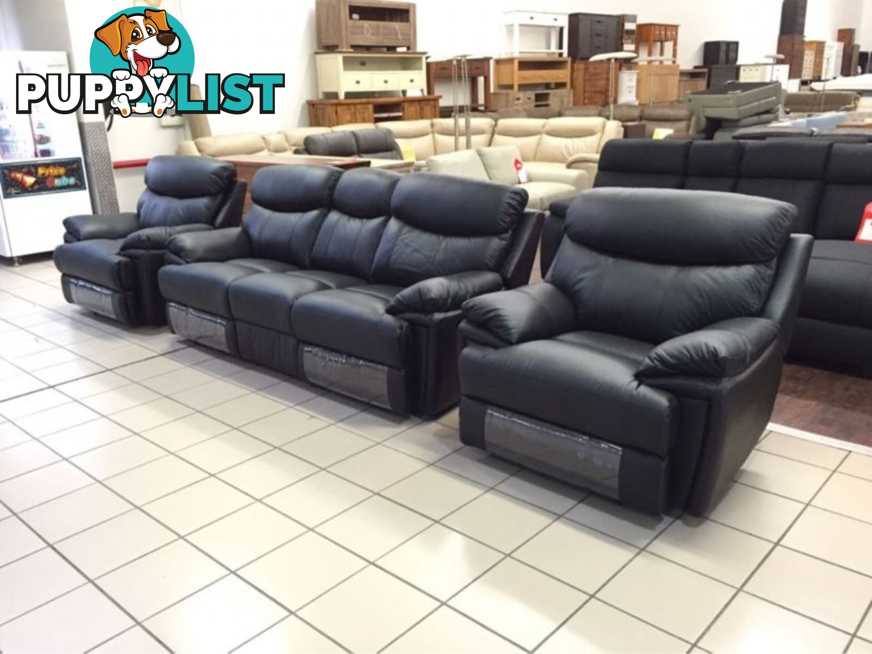 CLEARANCE GENUINE LEATHER 3 SEATER + 2 SINGLE RECLINERS (BLACK)