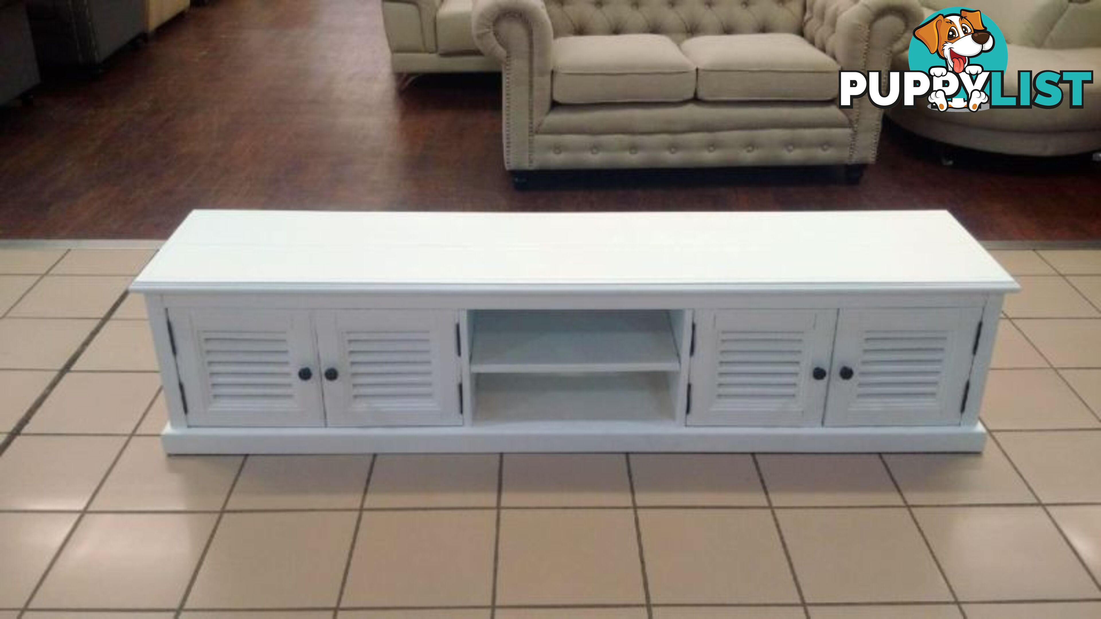 VERONA TV UNIT 4 DRAWER