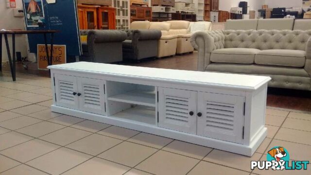 VERONA TV UNIT 4 DRAWER