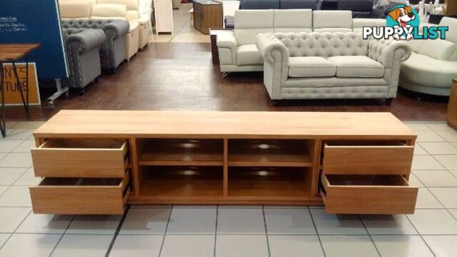 4 DRAWER TV UNIT 240CM