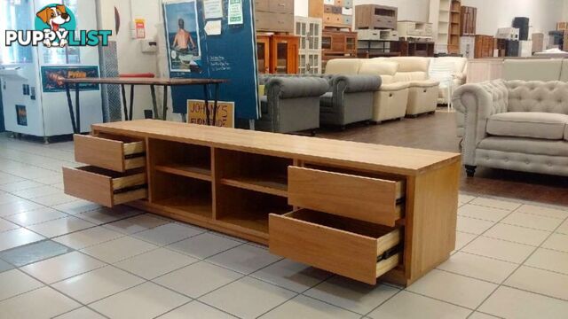 4 DRAWER TV UNIT 240CM