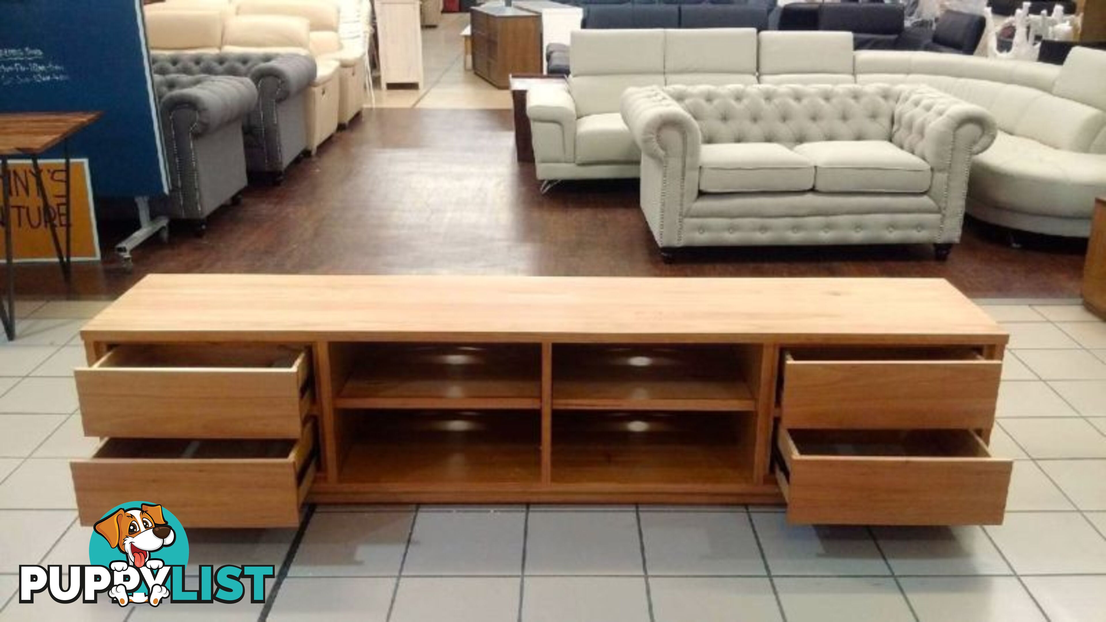 4 DRAWER TV UNIT 240CM