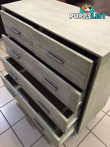 CLEARANCE - SEATTLE TALLBOY 5 DRAWERS - ACACIA LIGHT GREY