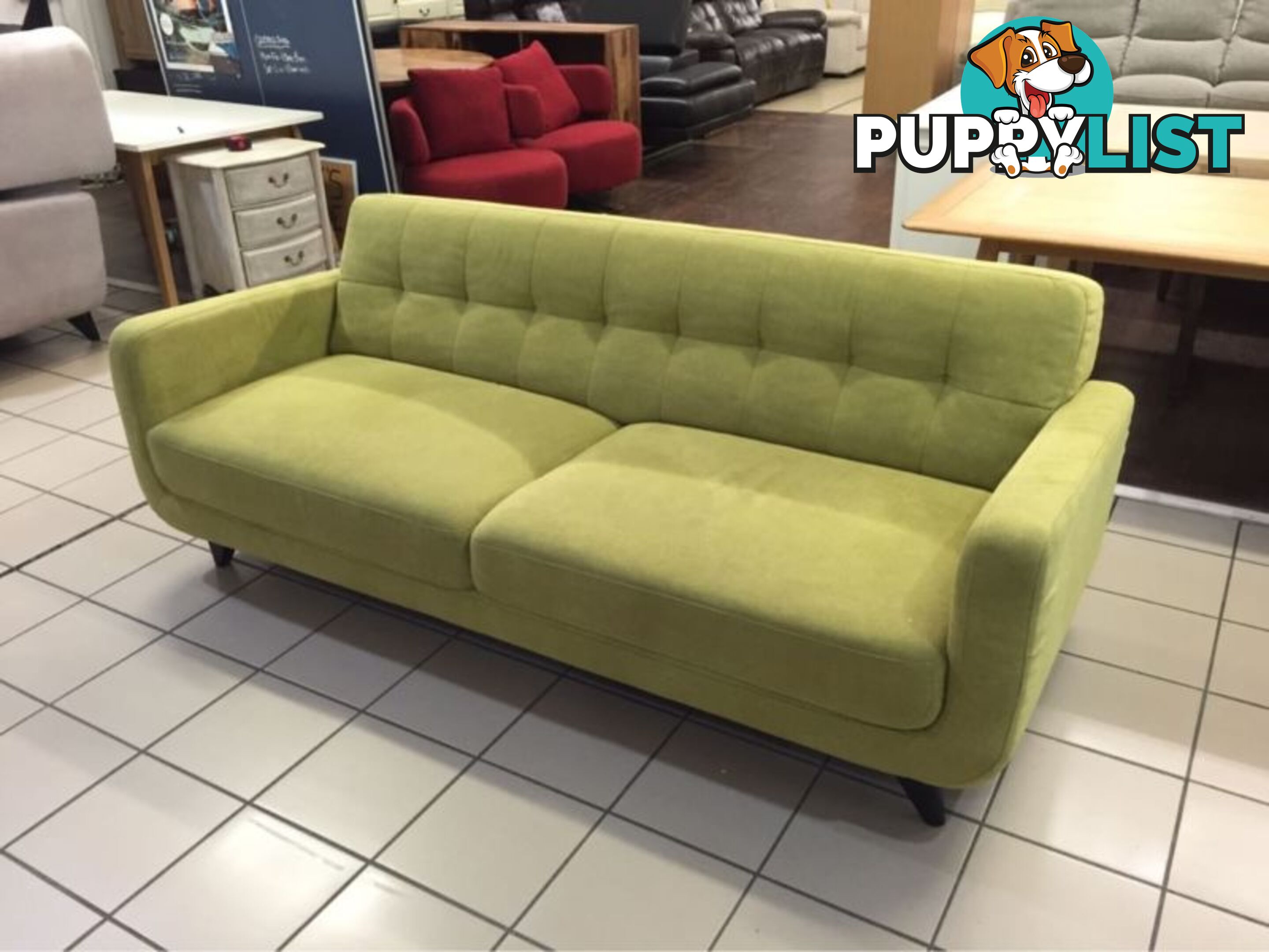 CLEARANCE 3 SEATER FABRIC SOFA (GREEN)