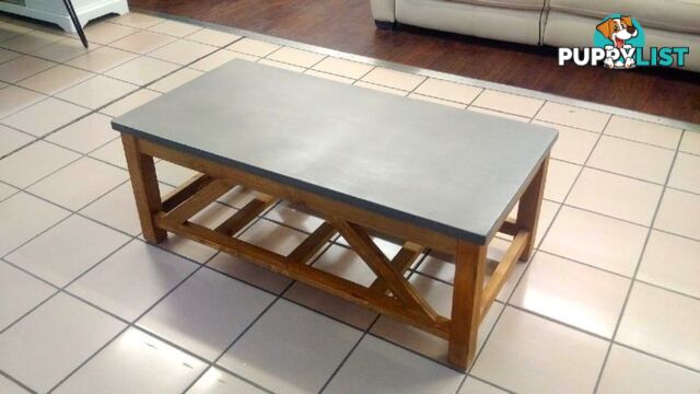 CONCRETE COFFEE TABLE