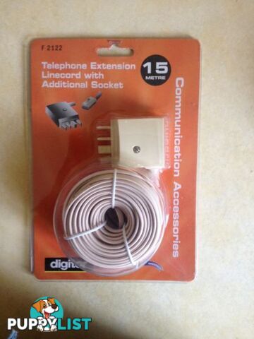 Telephone extension line cord with additional socket