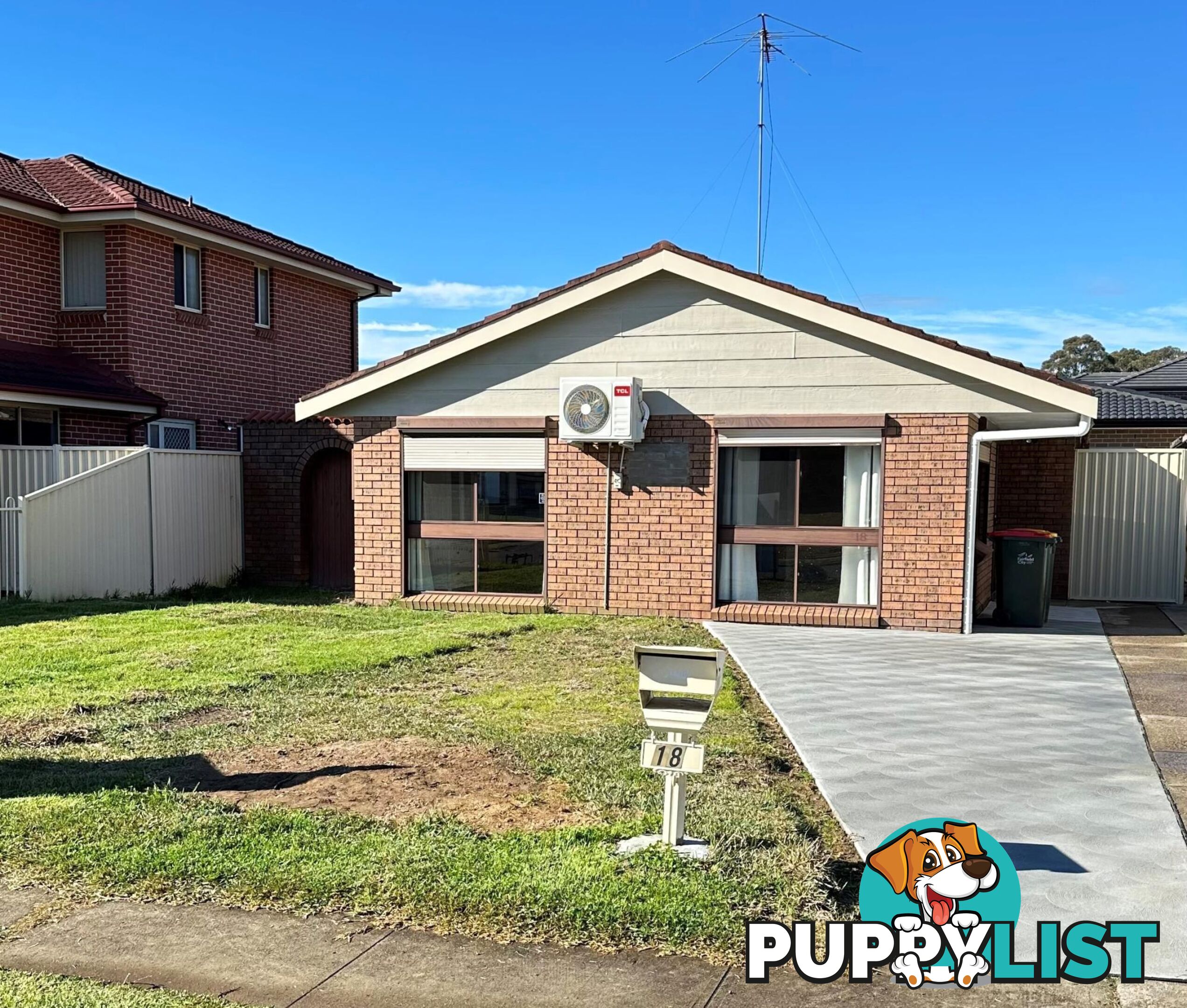 18 Ayrshire Street BOSSLEY PARK NSW 2176