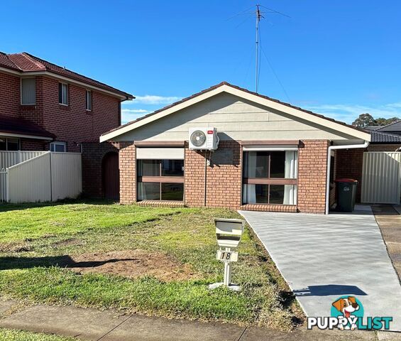 18 Ayrshire Street BOSSLEY PARK NSW 2176