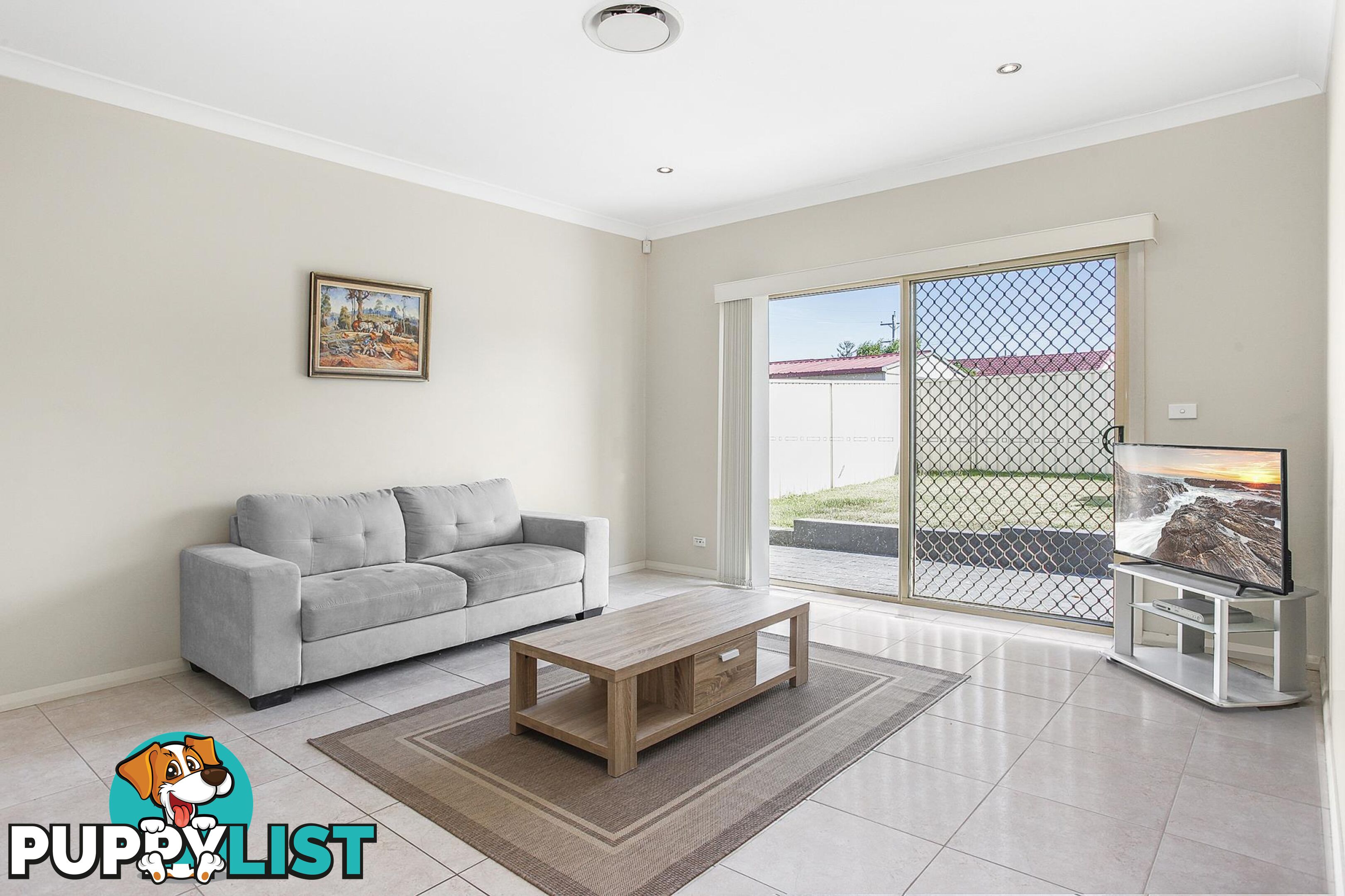 4 Nundle Street SMITHFIELD NSW 2164