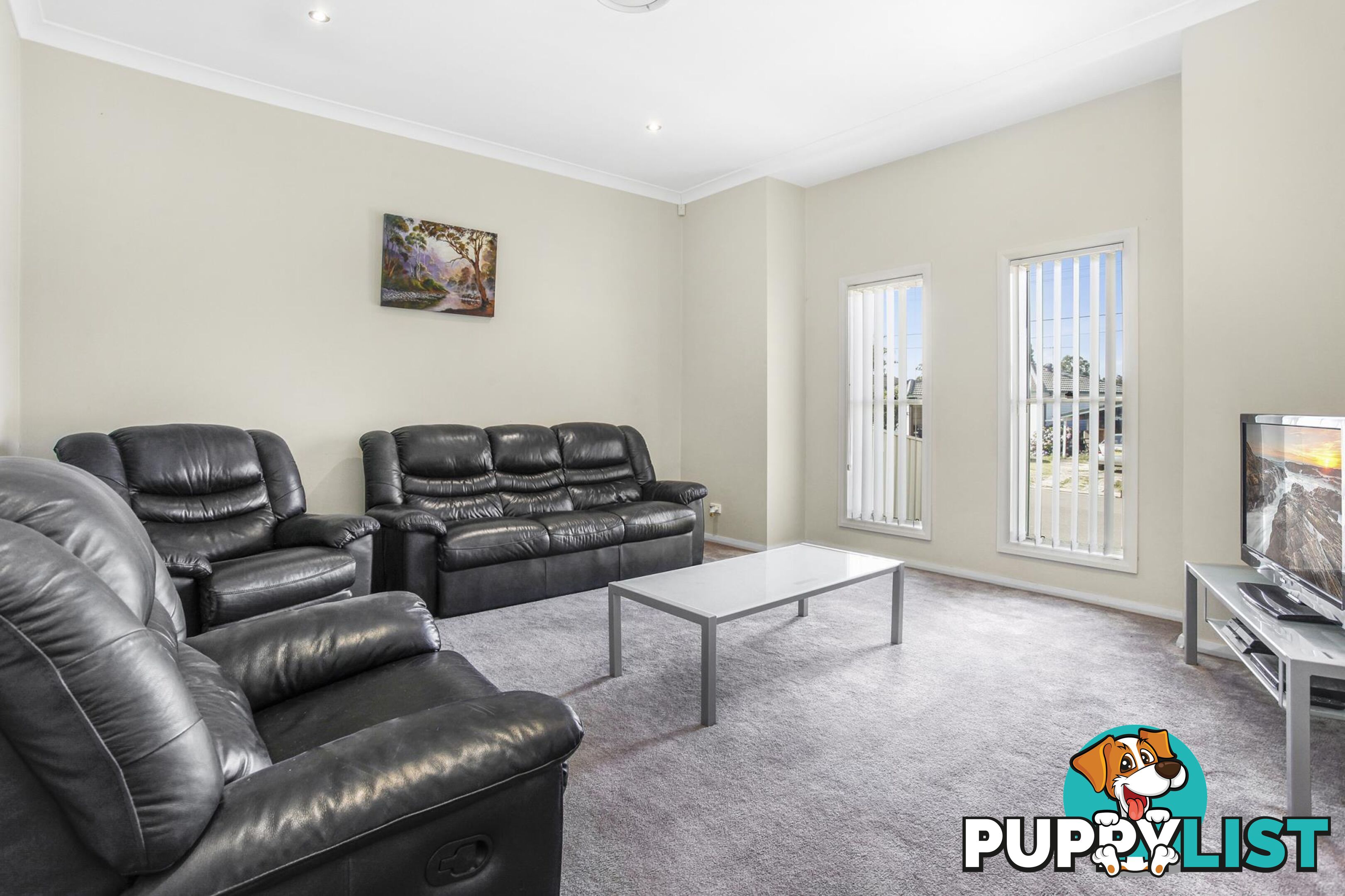 4 Nundle Street SMITHFIELD NSW 2164