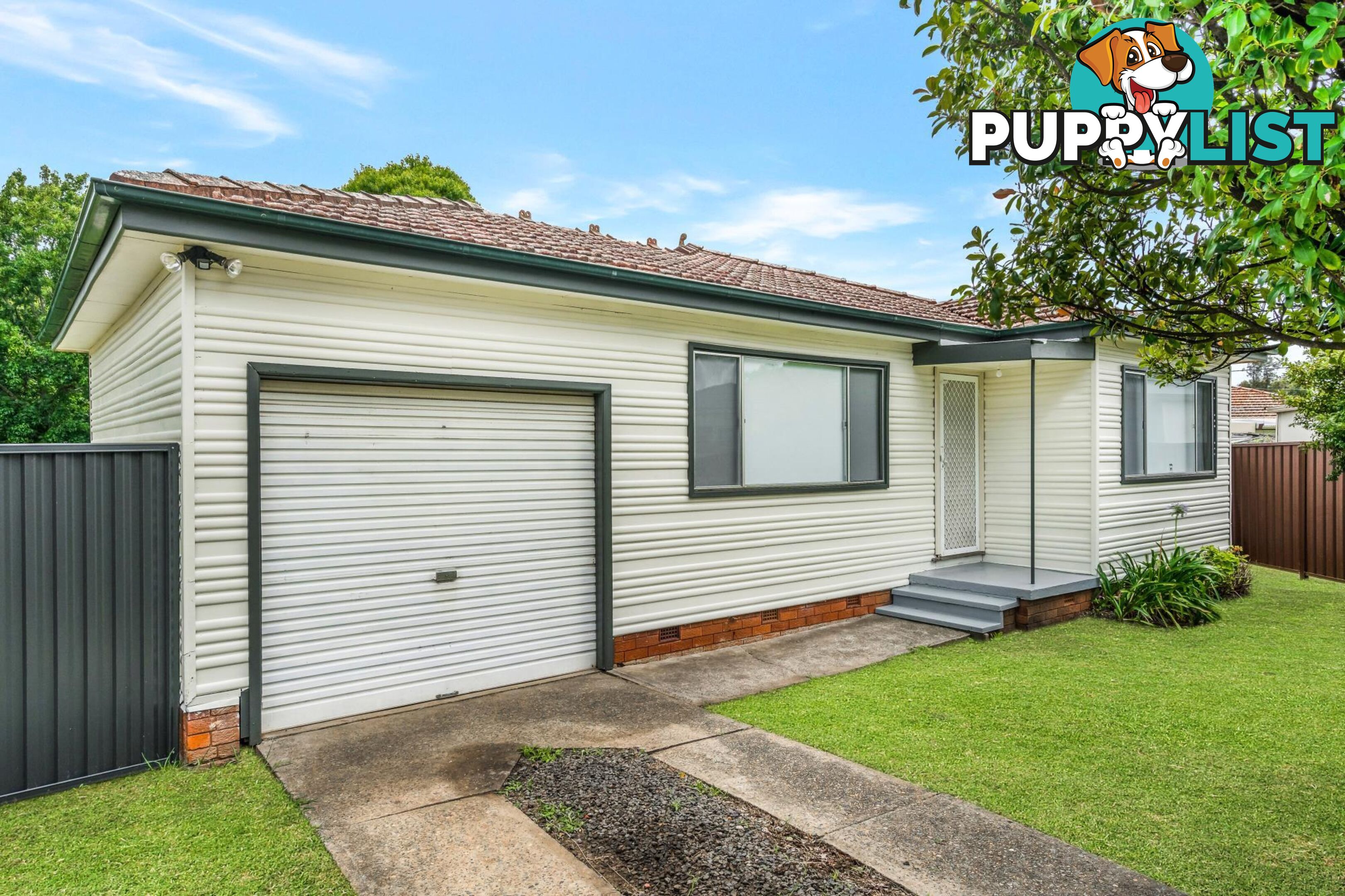 10 Waterloo Place GLENFIELD NSW 2167