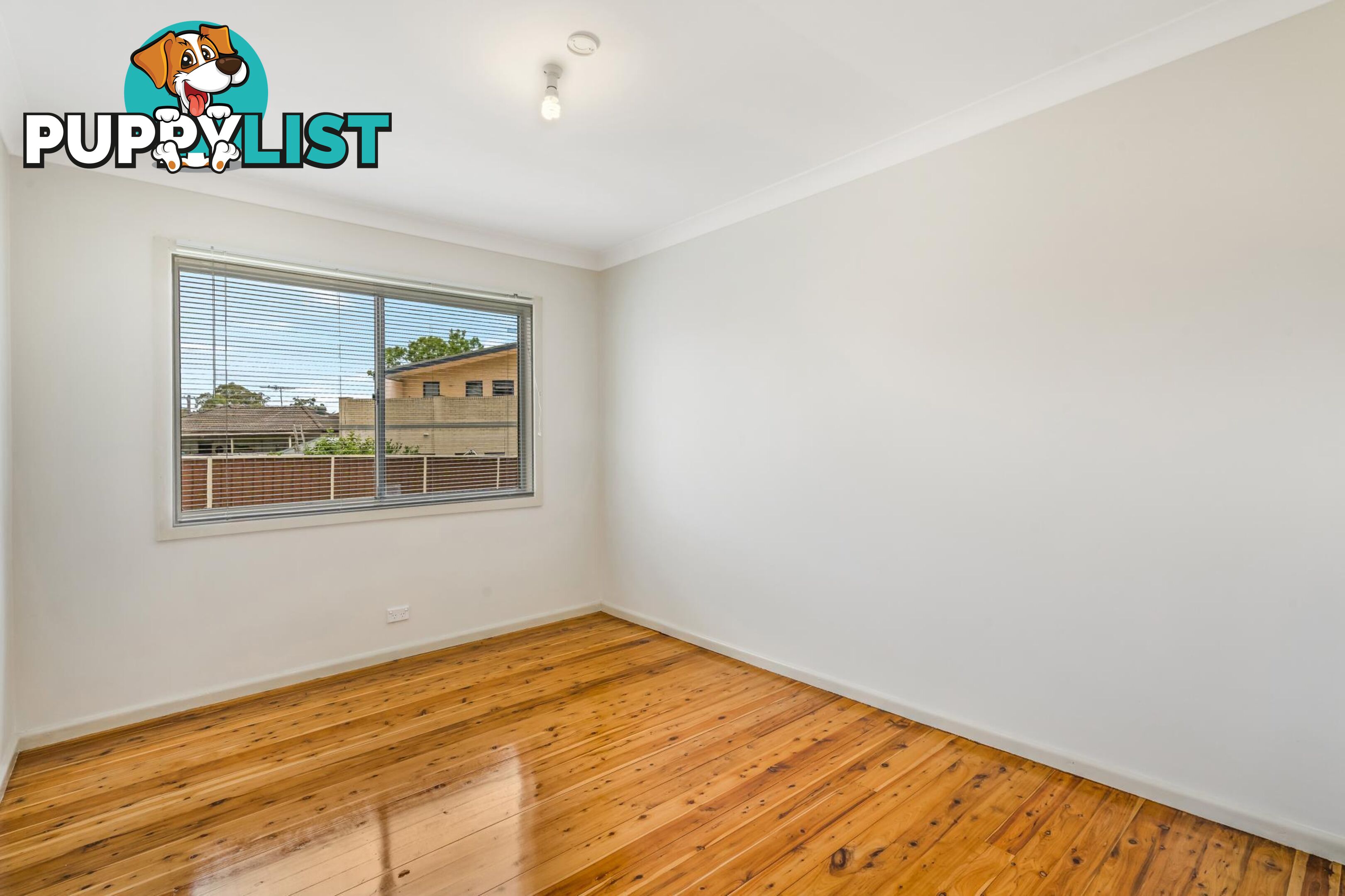 10 Waterloo Place GLENFIELD NSW 2167