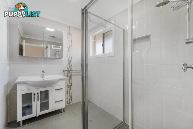 25 Tyrell Crescent FAIRFIELD WEST NSW 2165