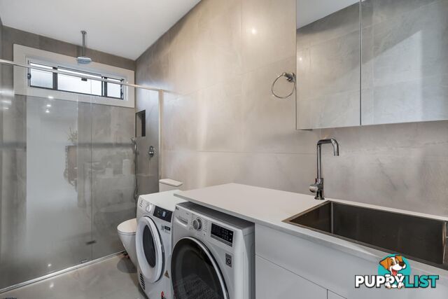 1 King Street TAHMOOR NSW 2573