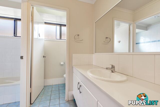 12 Penfold Place EDENSOR PARK NSW 2176