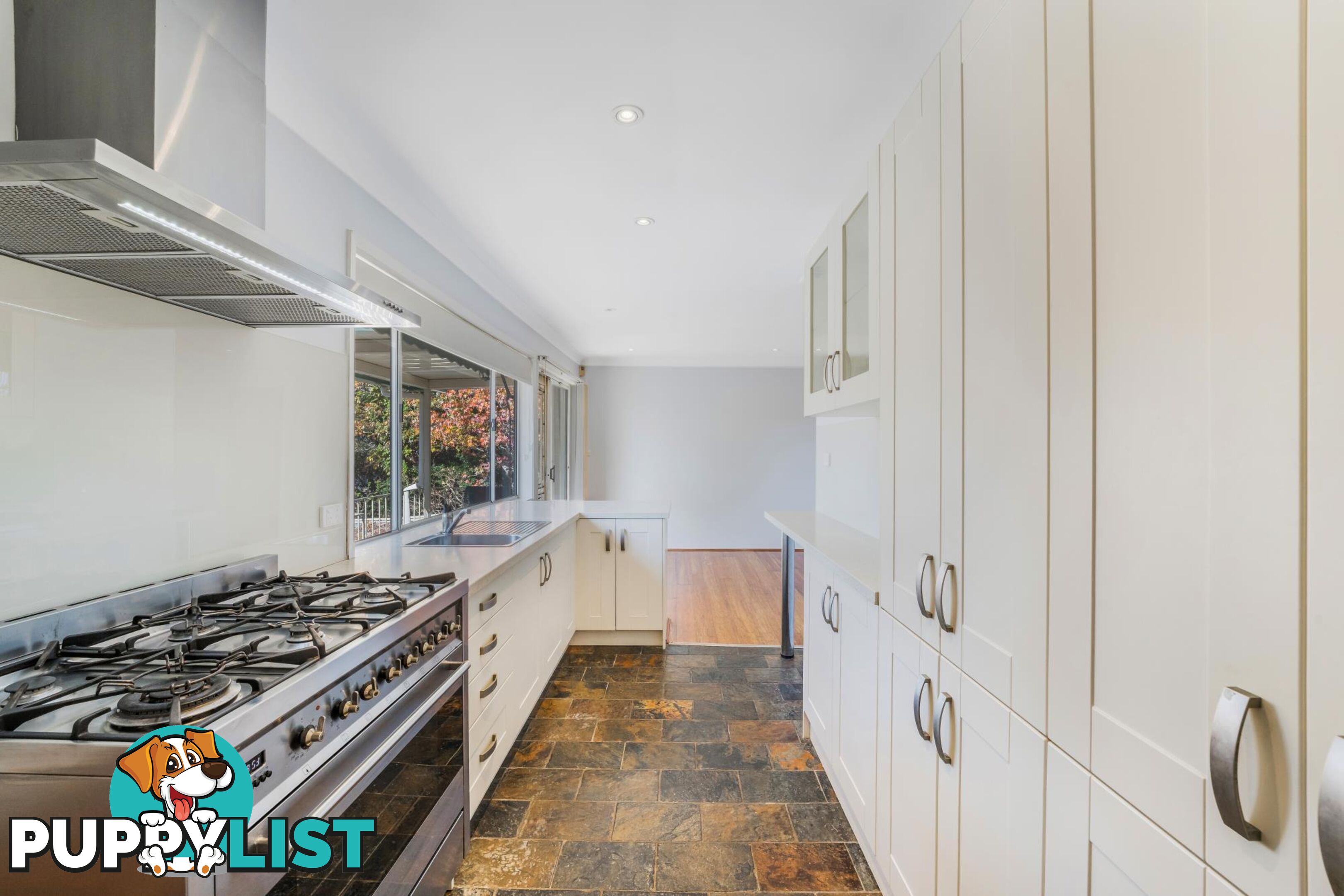 142 Campbellfield Avenue BRADBURY NSW 2560