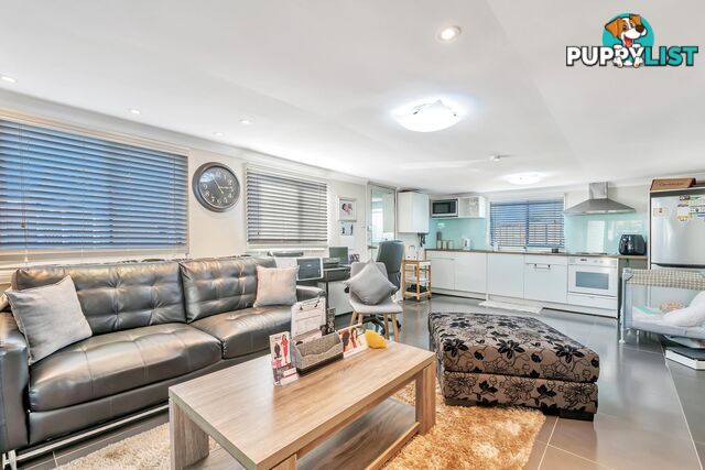 12 Hiland Crescent SMITHFIELD NSW 2164