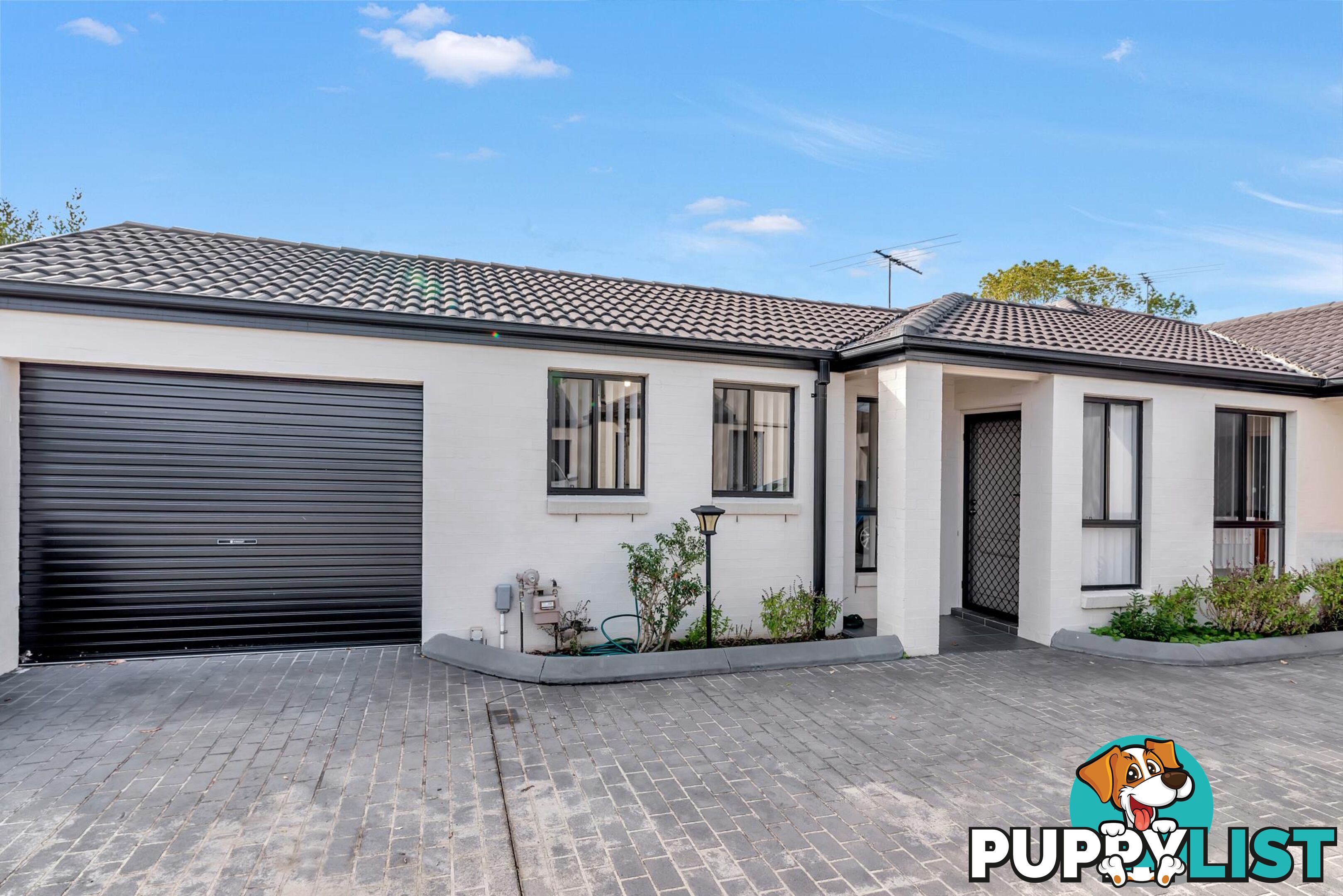 2/30-32 Barton Street SMITHFIELD NSW 2164