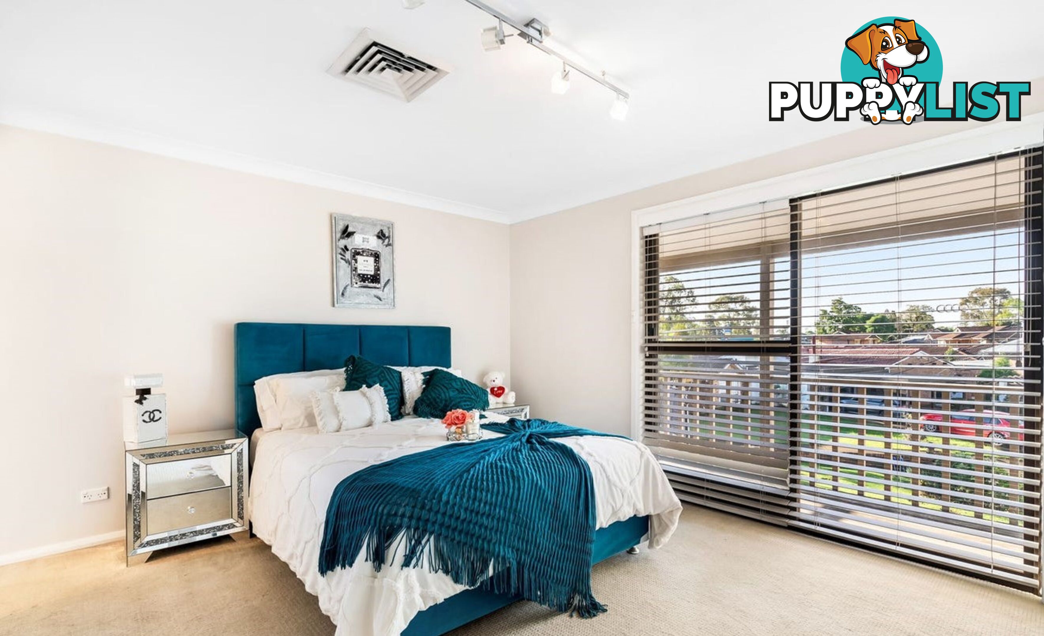3 Ingoola Close MOOREBANK NSW 2170
