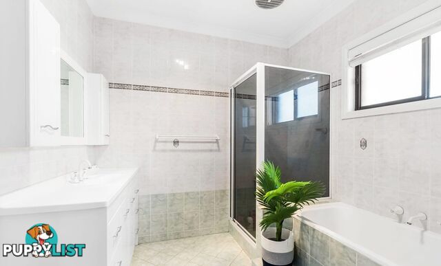 3 Ingoola Close MOOREBANK NSW 2170