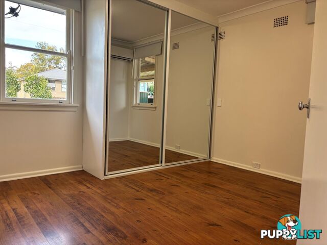 209 Graham Avenue LURNEA NSW 2170