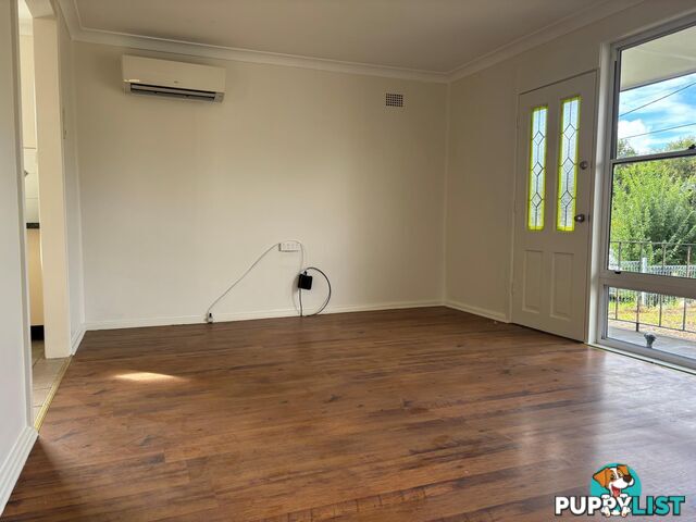 209 Graham Avenue LURNEA NSW 2170