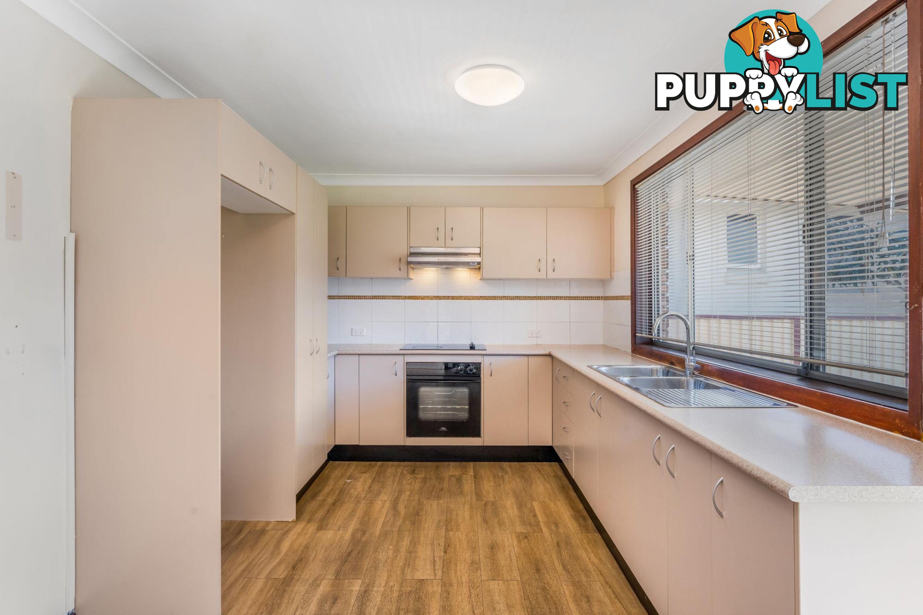 1039 The Horsley Drive WETHERILL PARK NSW 2164