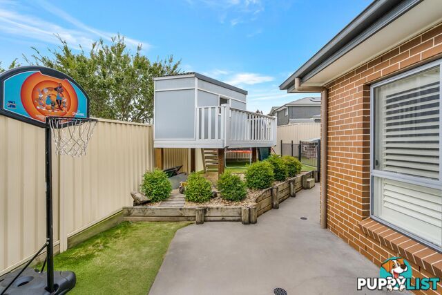 14 Carpenter Street ELDERSLIE NSW 2570