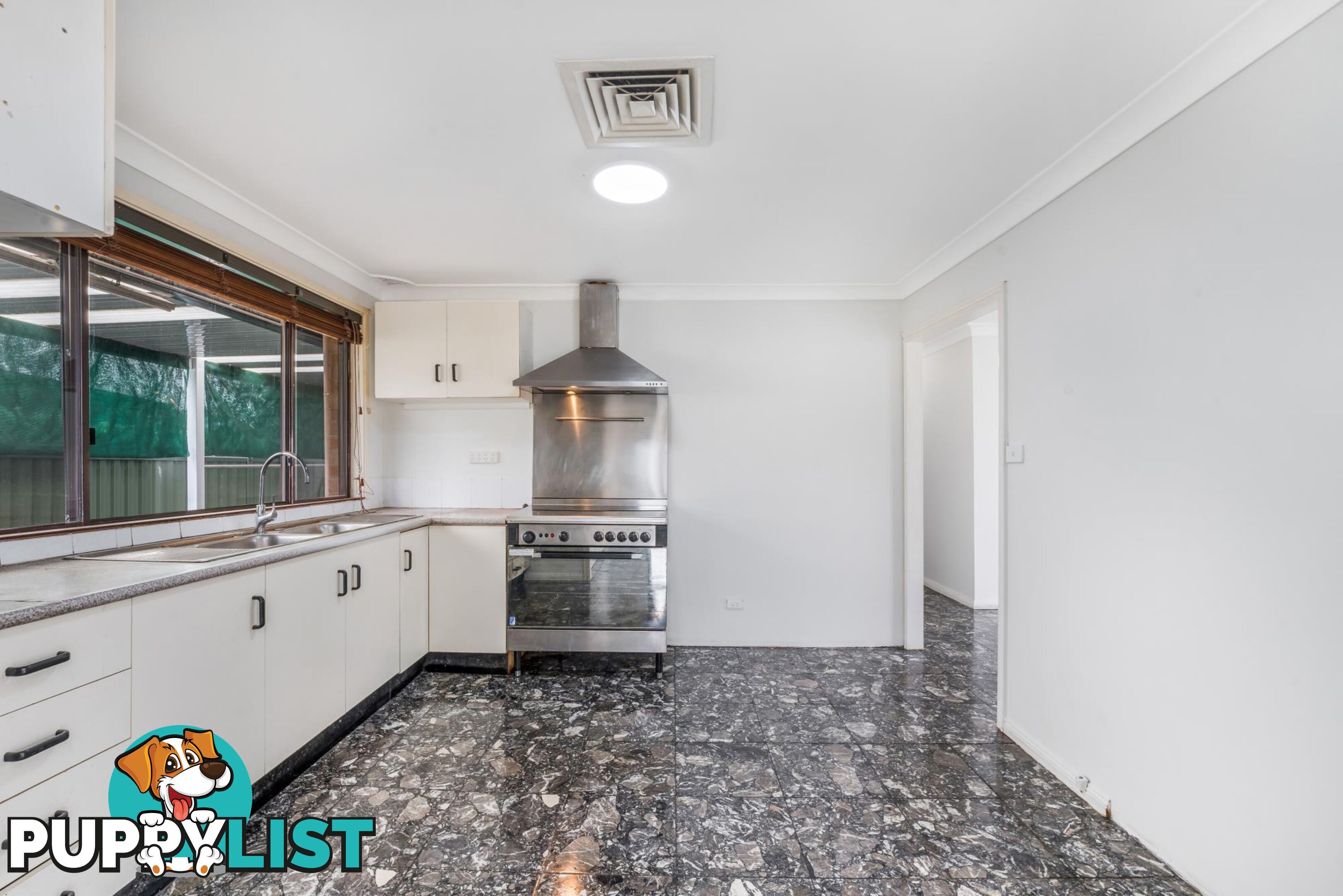 12 Austen Close WETHERILL PARK NSW 2164