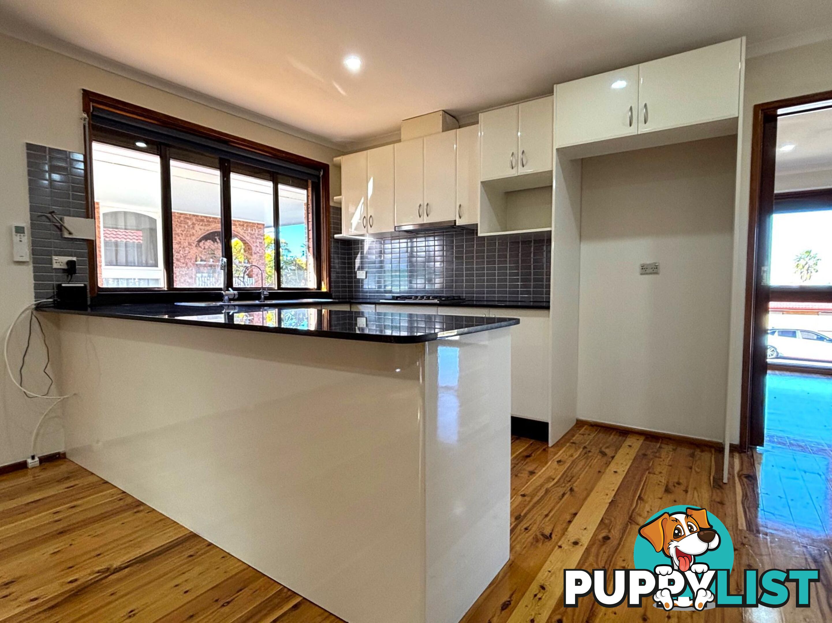 13 Benghazi Street BOSSLEY PARK NSW 2176