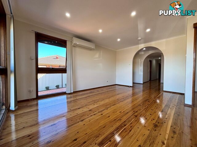 13 Benghazi Street BOSSLEY PARK NSW 2176