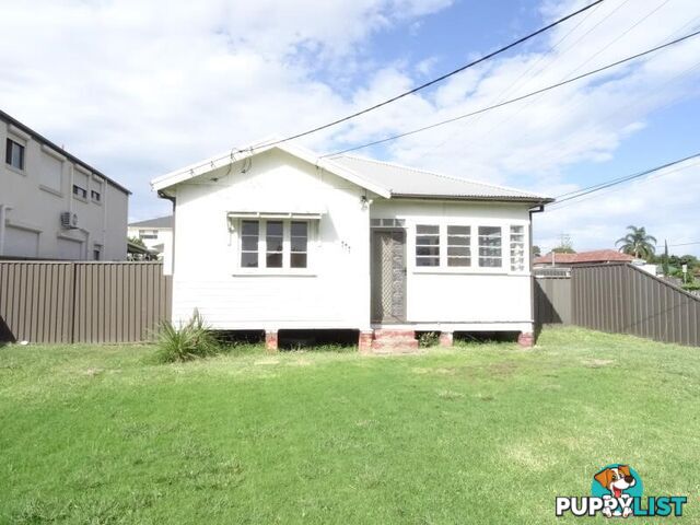 171 Smart Street FAIRFIELD HEIGHTS NSW 2165