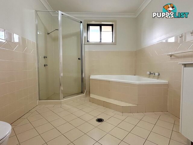 3/34 Marconi Road BOSSLEY PARK NSW 2176