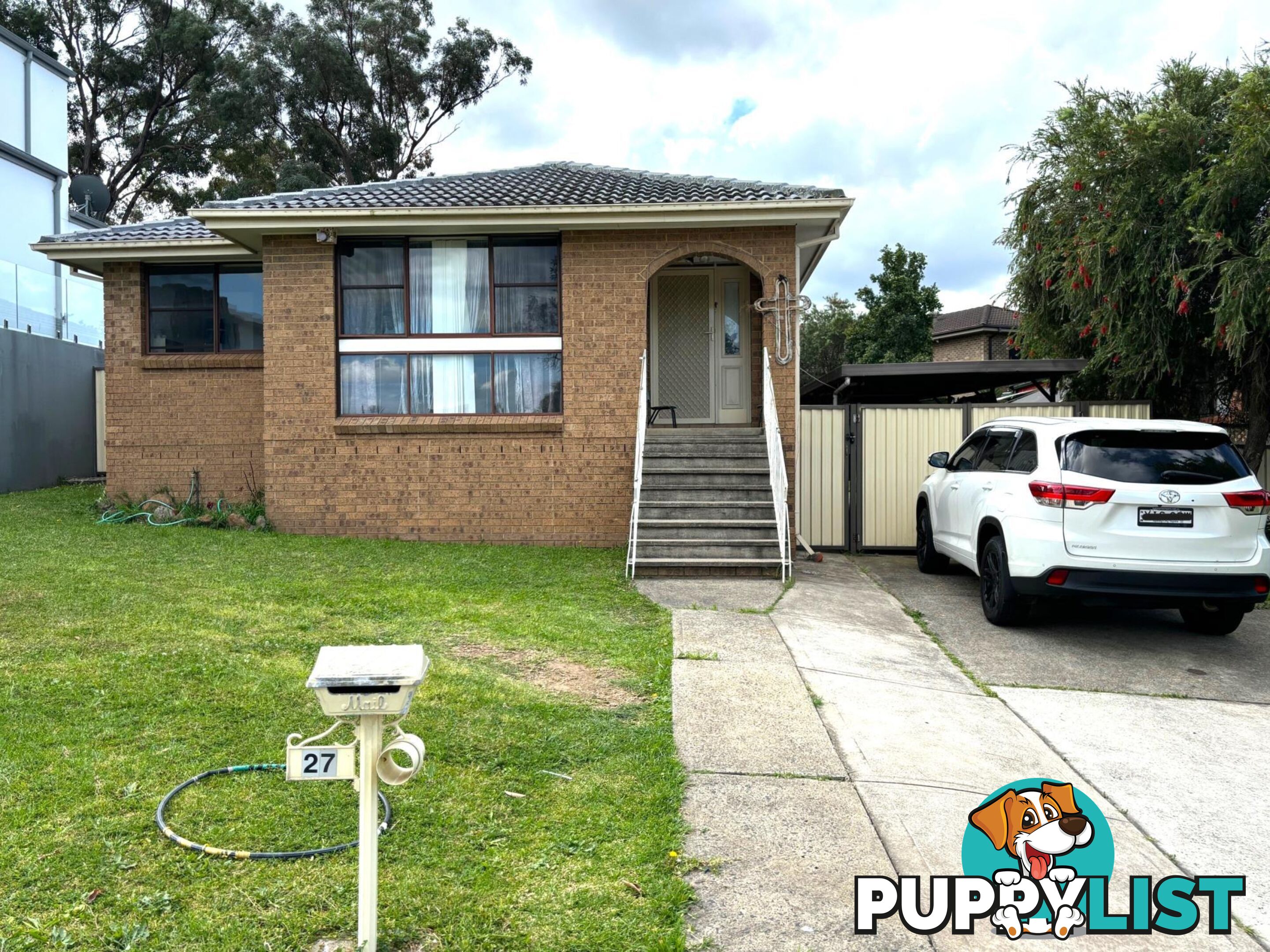 27 Bougainville Avenue BOSSLEY PARK NSW 2176