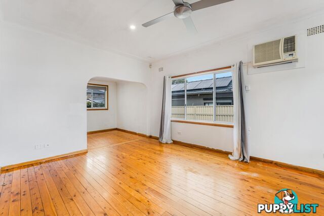 4 Craig Street SMITHFIELD NSW 2164