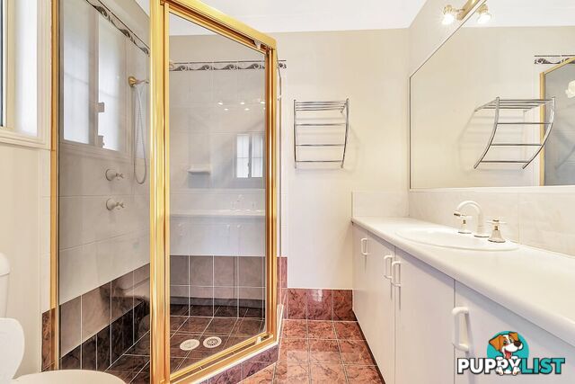 33 Mortimer Close CECIL HILLS NSW 2171