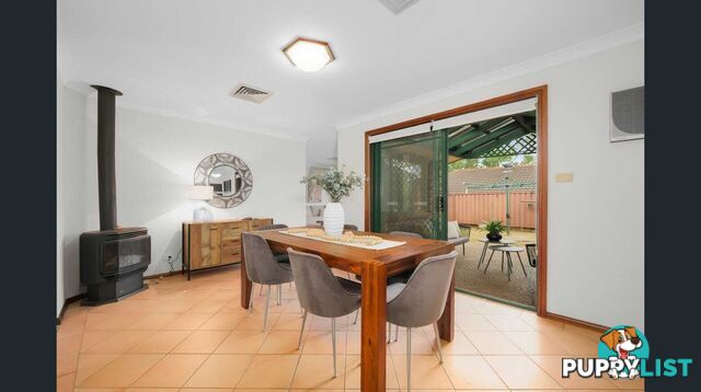 31 Throsby Drive NARELLAN VALE NSW 2567
