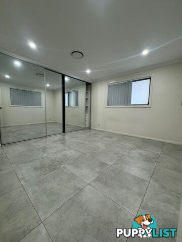 28 Earl Street CANLEY HEIGHTS NSW 2166