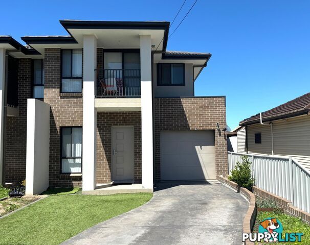 4B Bodalla Street FAIRFIELD HEIGHTS NSW 2165