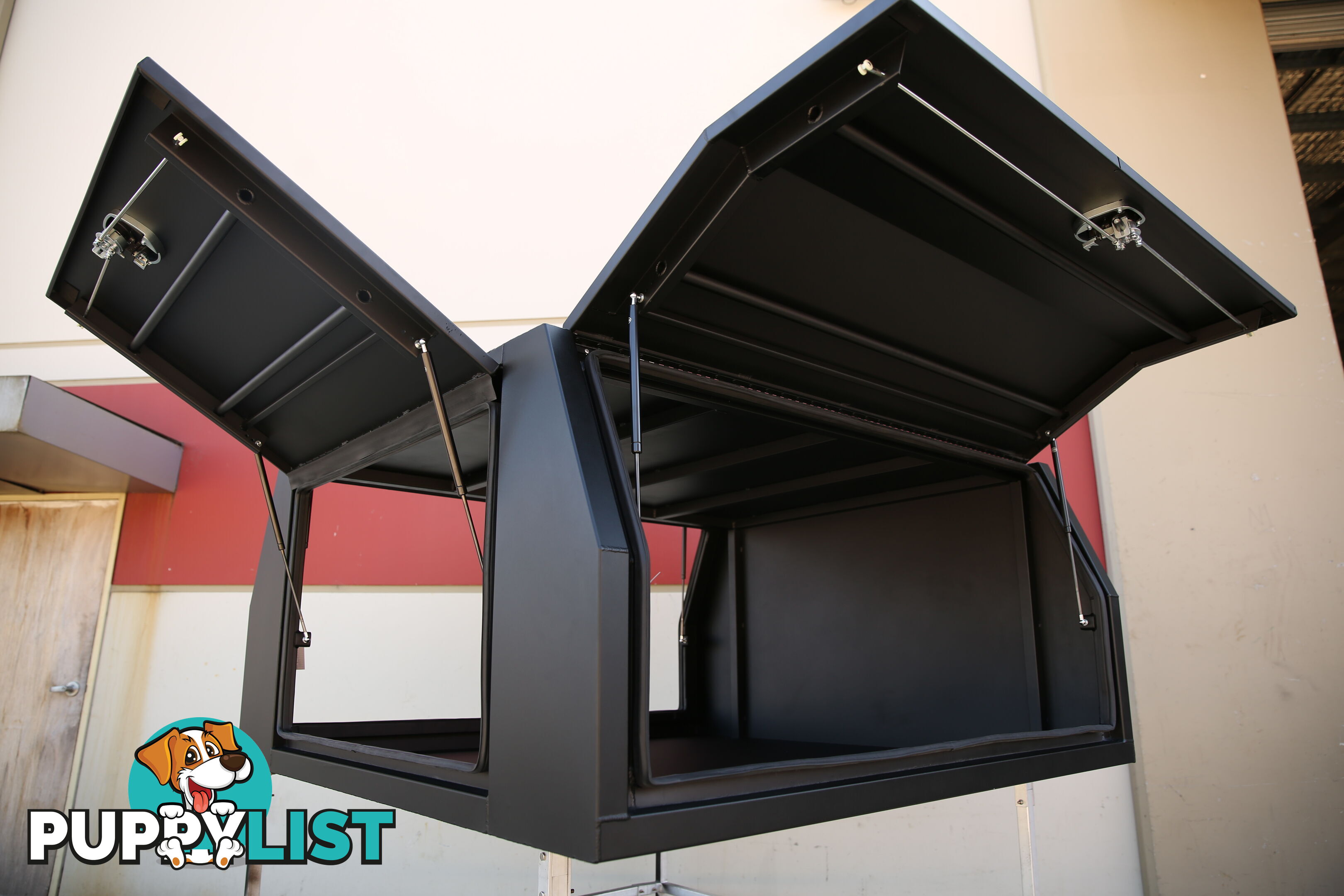 X1-1650 F/P 3 DOORS BLACK