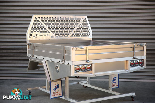 T3-1800 DUAL CAB FULL TRAY BLACK COMBO