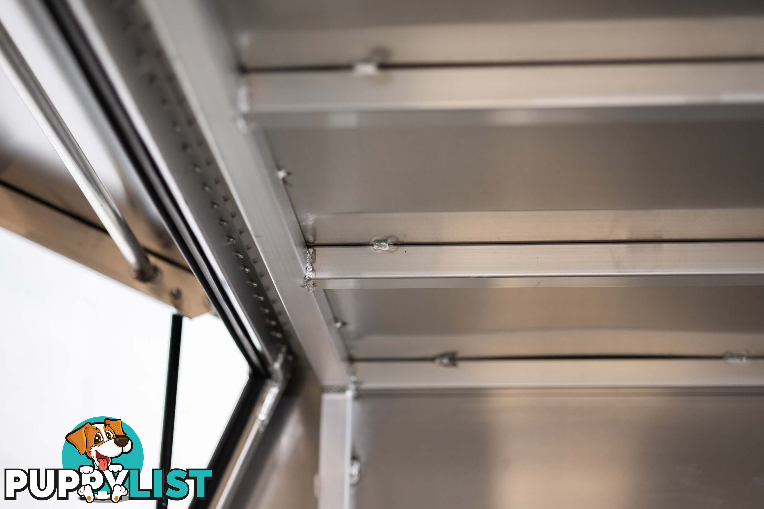 T1/X1 1800MM BLACK CANOPY AND RAW ALLOY TRAY 3 DOORS COMBO