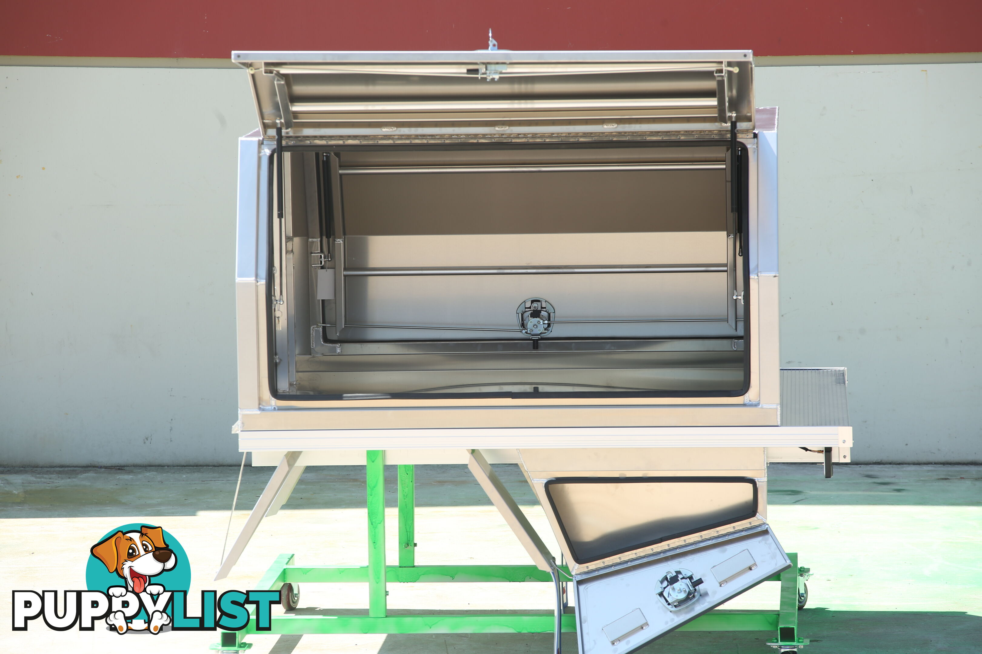 T1/X1 1650MM CANOPY BLACK AND 1800MM TRAY RAW ALLOY