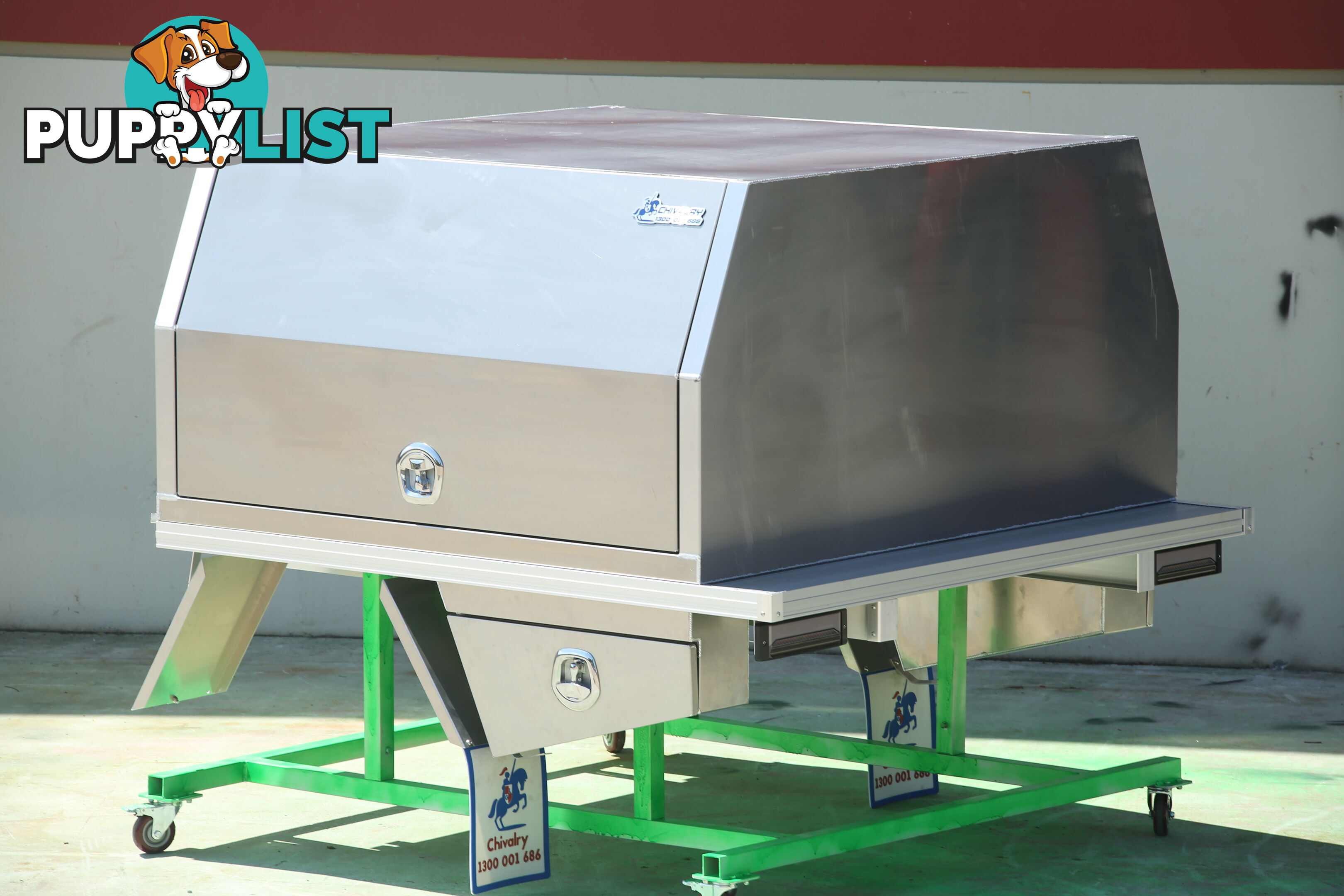 T1/X1 1650MM CANOPY BLACK AND 1800MM TRAY RAW ALLOY