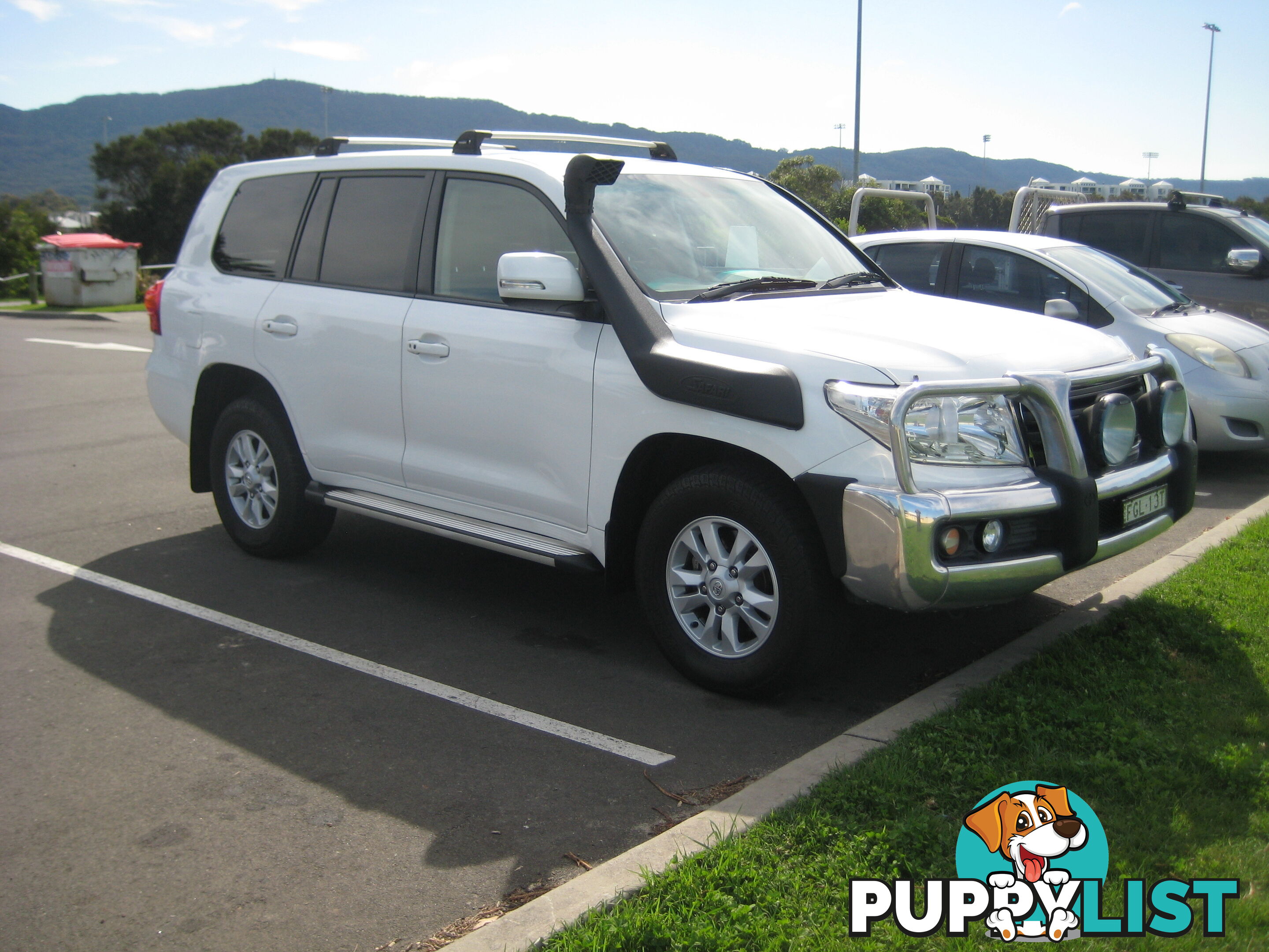 2013 Toyota Landcruiser GXL 4X4 LC200 Wagon Automatic