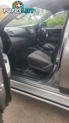 2016 Mitsubishi Triton MQ 4X4 Ute Manual