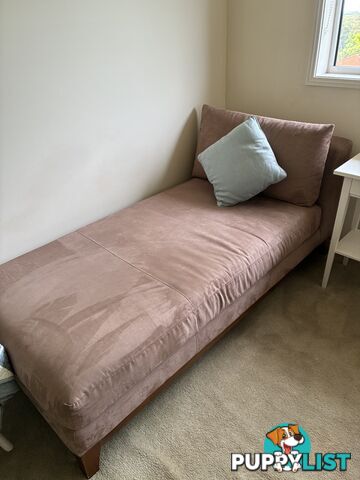 Daybed