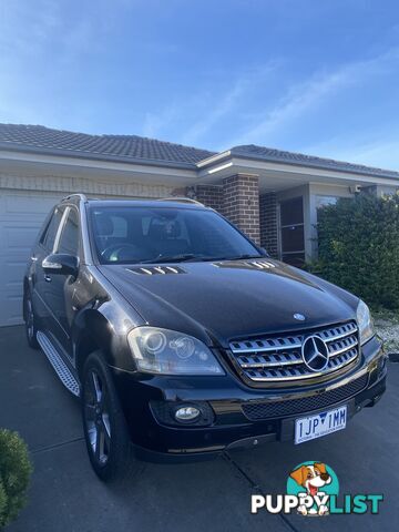 2008 Mercedes-Benz M-Class UNSPECIFIED 4X4 SUV Automatic