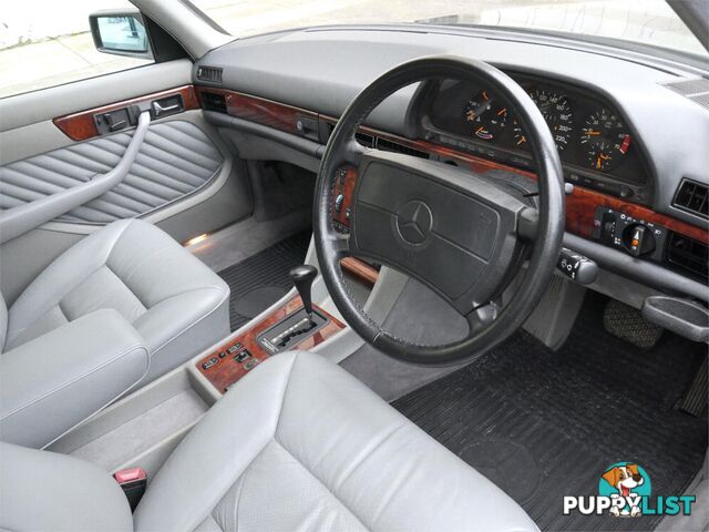 1991 MERCEDES-BENZ 420 SE  4D SEDAN